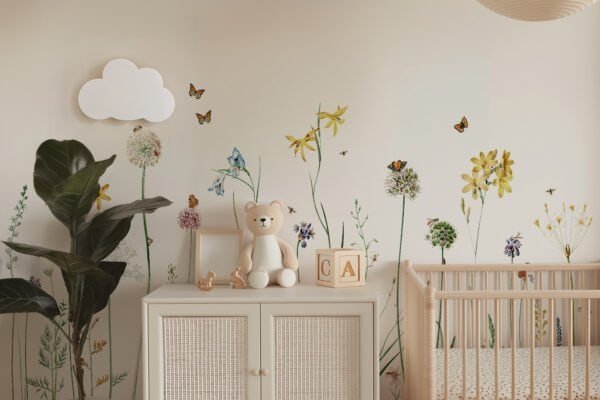 Mural infantil de flores y mariposas en tono pastel - Alchemyst