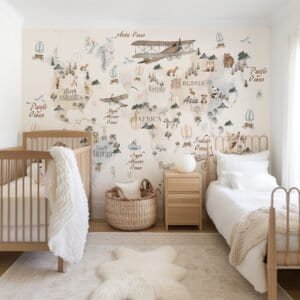 Mural ilustrado de mapamundi vintage en tono beige - Alchemyst