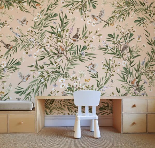 Papel tapiz con patrón de petirrojos y flores en tono beige - Alchemyst